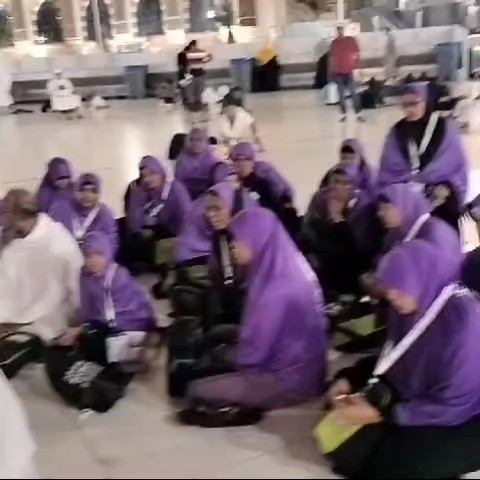 Ar Rawla group at Masjid Al-Haram courtyard